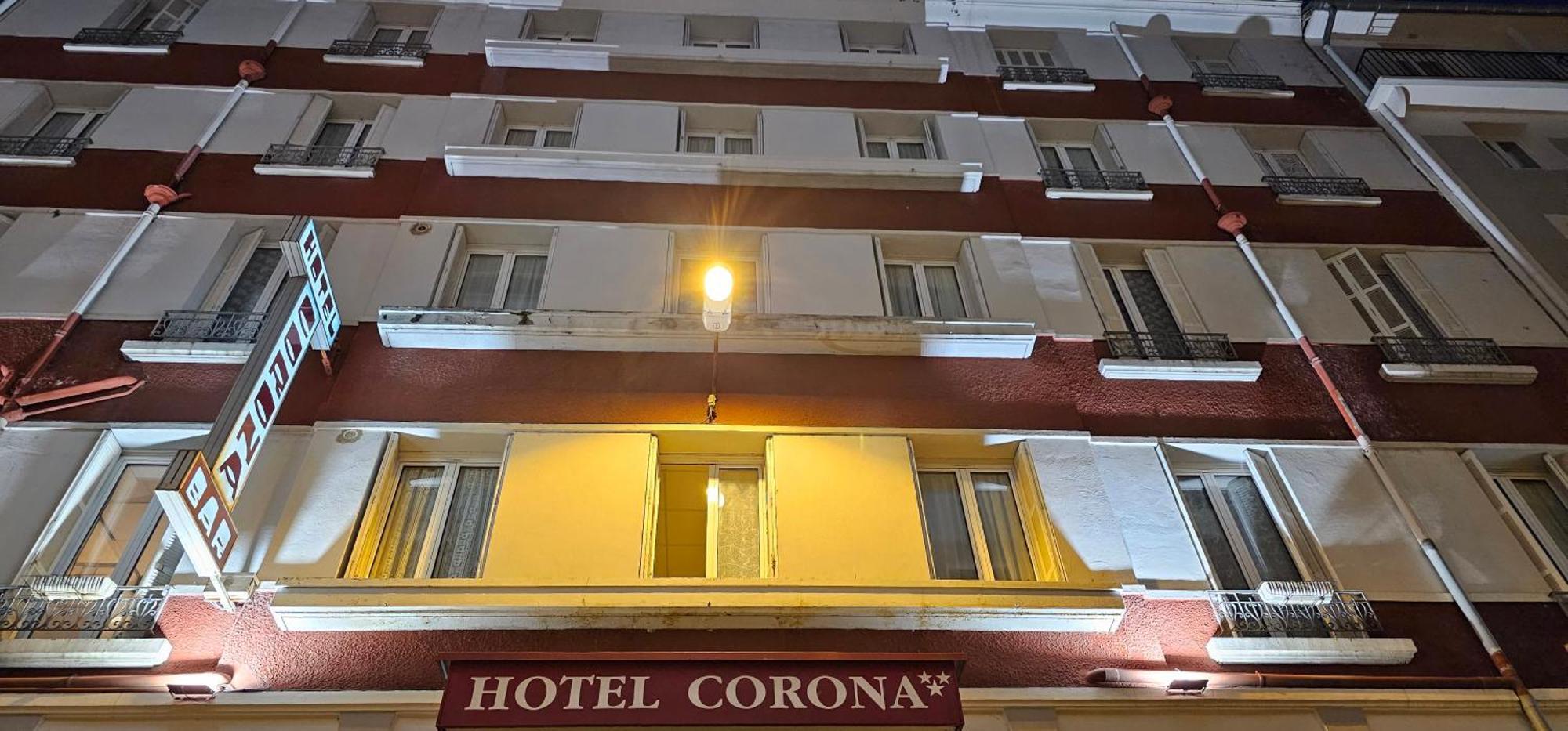 Cörona Lourdes